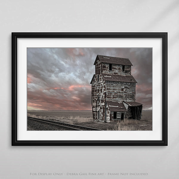 Vintage Landscape Old Grain Elevator in Kansas