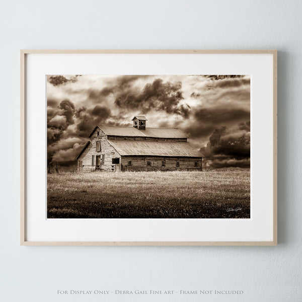 STORMS APPROACHING OLD BARN - RUSTIC PRINT
