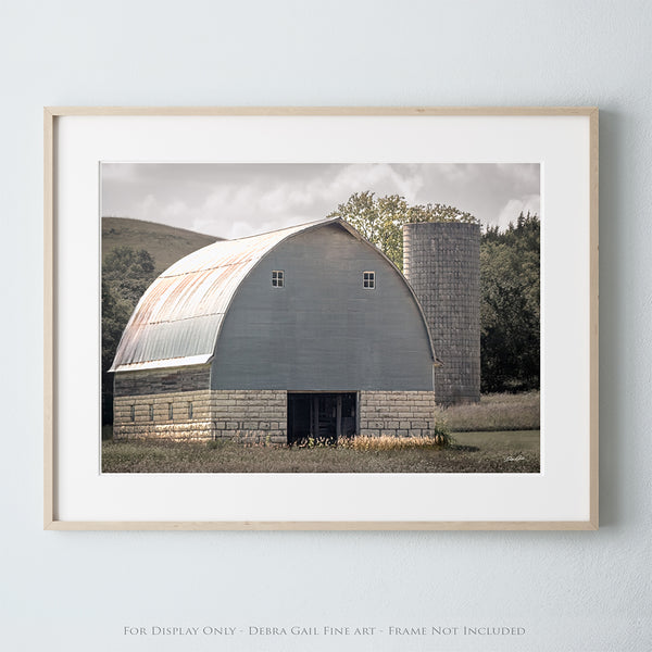 Vintage Barn Wall Art | Rustic Farmhouse Decor | Country Barn Print