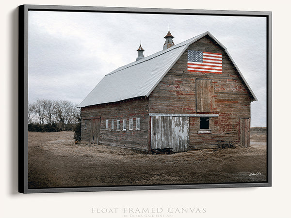 RED AMERICANA BARN PRINT WITH AMERICAN FLAG