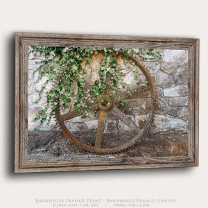 Old Rustic Wagon Wheel Wall Art | Farmhouse Country Decor
