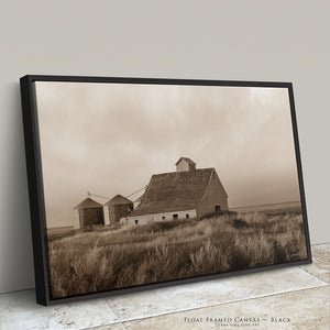Sepia Prairie Barn | Rustic Great Plains Farm Photography