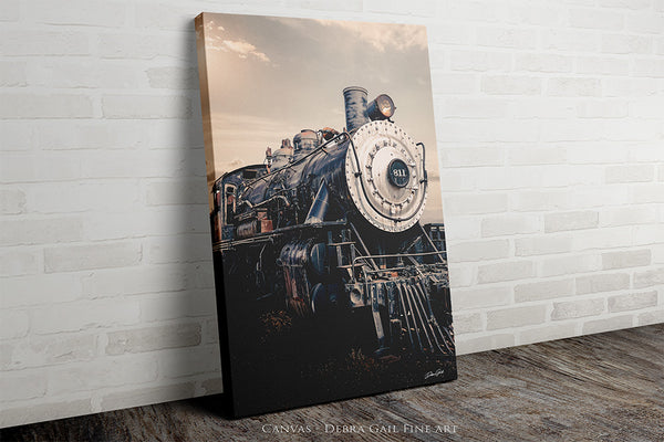 Vintage AT&SF Steam Locomotive #811 | Rustic Industrial Art