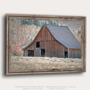 Rustic Idaho Barn Wall Art | Vintage Farmhouse Decor Photography Print