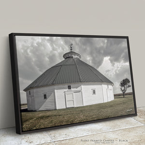 Photography | Round White Barn Vintage Style Canvas Print – Rustic Landscape Art Decor