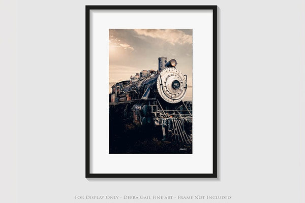 Debra Gail Fine Art Photo Print / 10x8 Vintage AT&SF Steam Locomotive #811 | Rustic Industrial Art