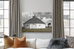Photography | Round White Barn Vintage Style Canvas Print – Rustic Landscape Art Decor
